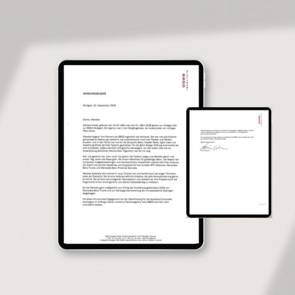 Freier Texter Mara Dünkel von textmagie in Bayreuth hat ein BBDO-Zeugnis von Armin Jochum.