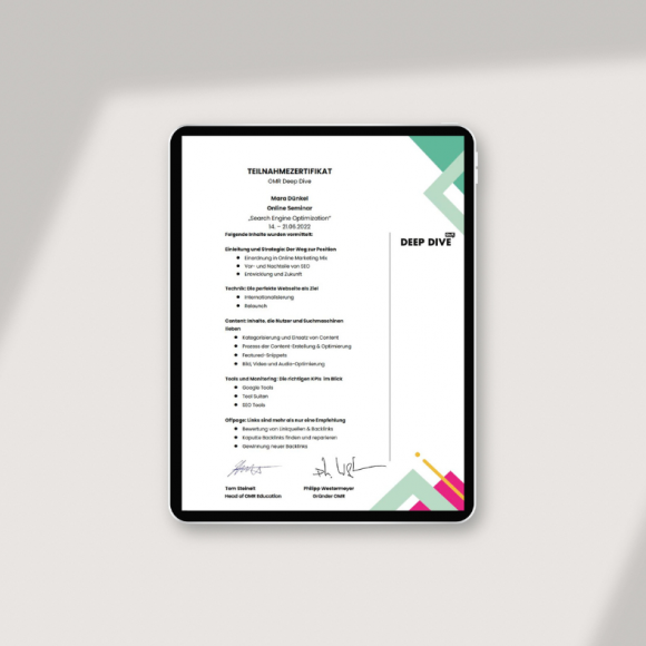Freier Texter Mara Dünkel von textmagie in Bayreuth hat ein Zertifikat in "Search Engine Optimization" der OMR Education.